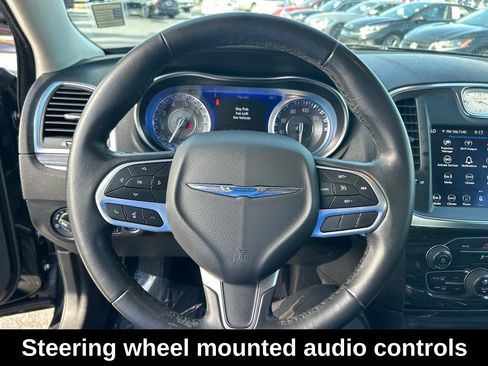 Used 2021 Chrysler 300 Touring w/ Sport Appearance Package RWD image 16
