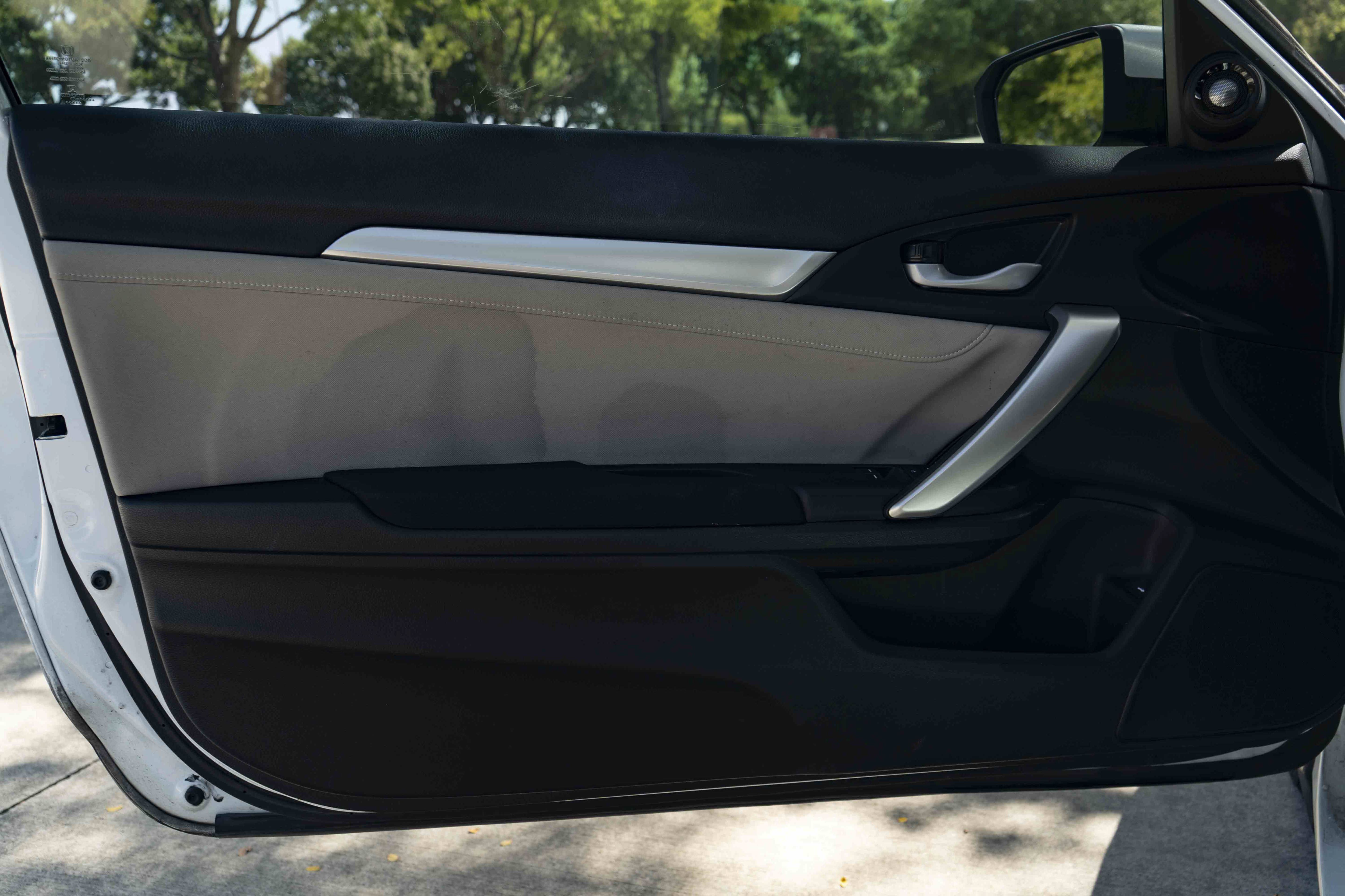 Certified 2020 Honda Civic EX image 34