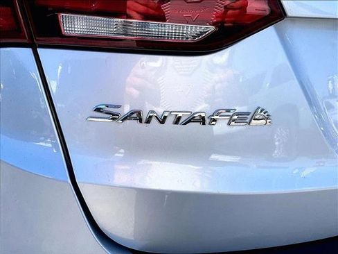 Used 2017 Hyundai Santa Fe Sport image 29