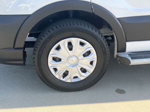 Used 2024 Ford Transit 250 Low Roof w/ Exterior Upgrade Package image 29