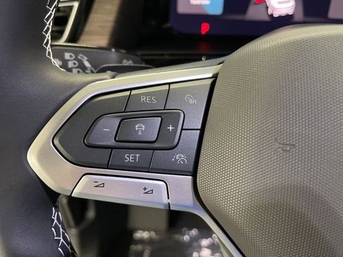 New 2026 Volkswagen Atlas SEL image 17