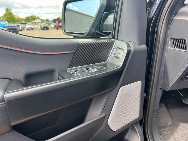 Used 2025 Ford F150 Raptor AWD/4WD image 10
