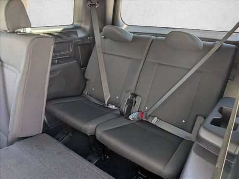 Used 2025 Hyundai Santa Fe SE FWD image 21