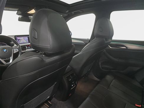 Certified 2022 BMW X3 xDrive30i w/ Premium Package 2 (ZPA) image 11