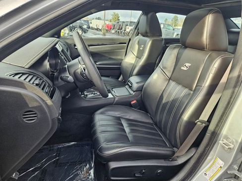 Used 2023 Chrysler 300 S image 14