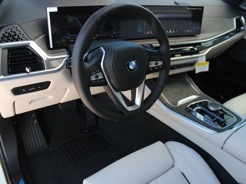 Used 2026 BMW X5 sDrive40i RWD image 4