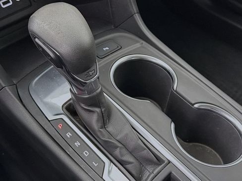 Used 2022 Chevrolet Equinox LT FWD image 19