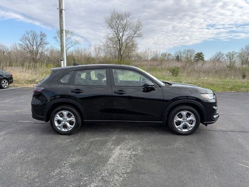 Used 2024 Honda HR-V LX image 7