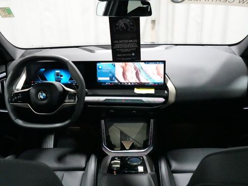 Certified 2025 BMW X3 xDrive30i w/ Convenience Package AWD/4WD image 8