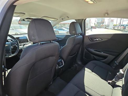 Used 2024 Chevrolet Malibu LT image 9