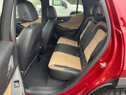 New 2026 Chevrolet Equinox ACTIV w/ Convenience Package III image 17