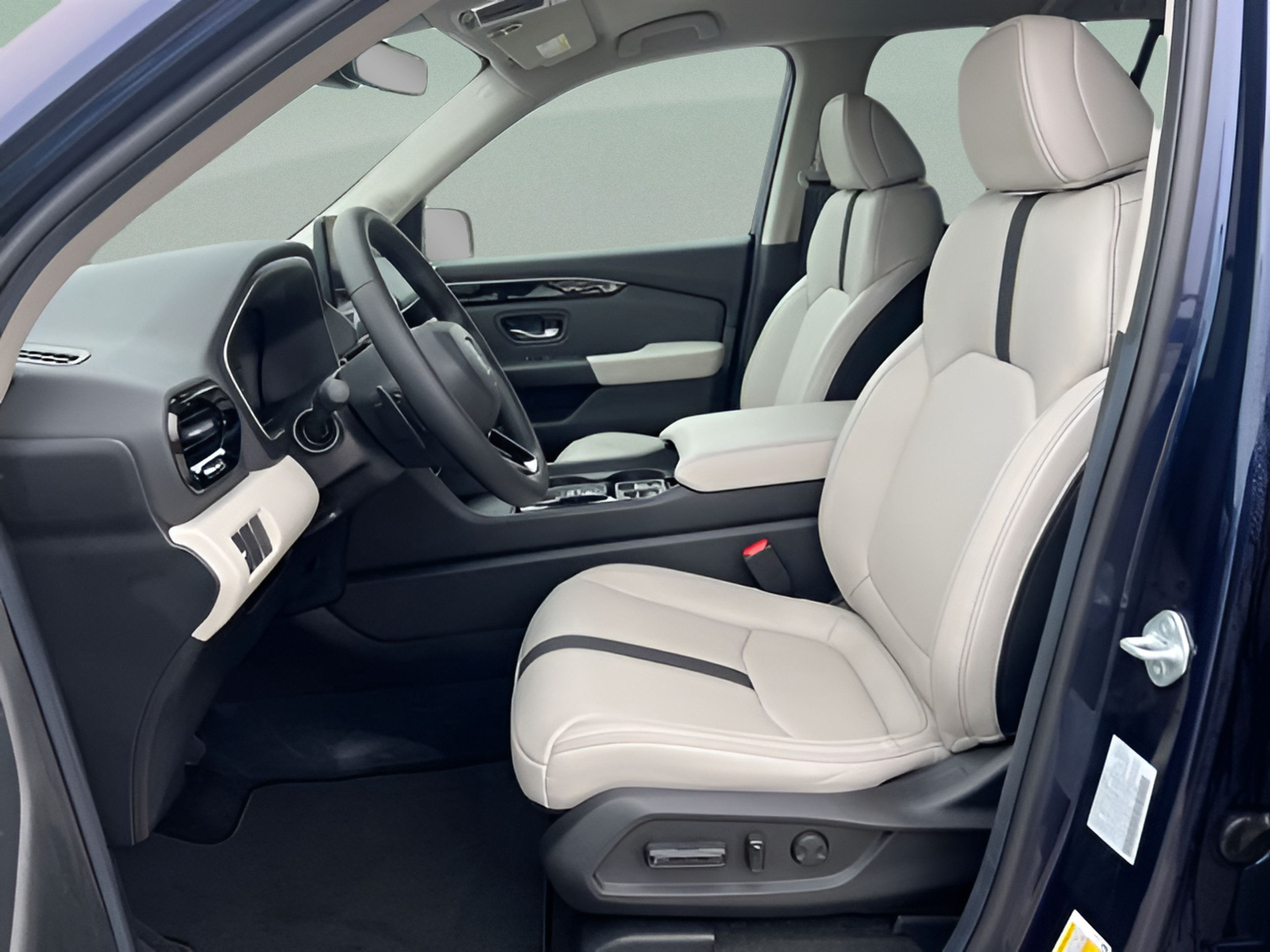 Certified 2026 Honda Passport RTL image 22