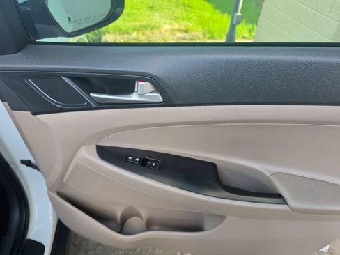 Used 2019 Hyundai Tucson SE FWD image 33