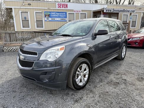 Used 2011 Chevrolet Equinox LS w/ Bluetooth Package image 2
