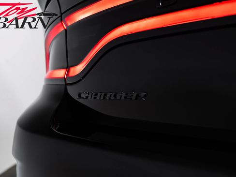 Used 2022 Dodge Charger SRT Hellcat RWD image 13