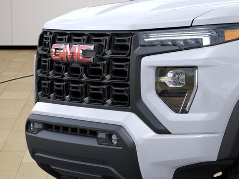 New 2025 GMC Canyon Elevation w/ Convenience Package image 17