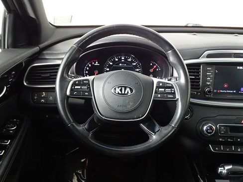 Used 2019 Kia Sorento SX AWD/4WD image 22