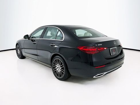 Used 2025 Mercedes-Benz C 300 Sedan image 6