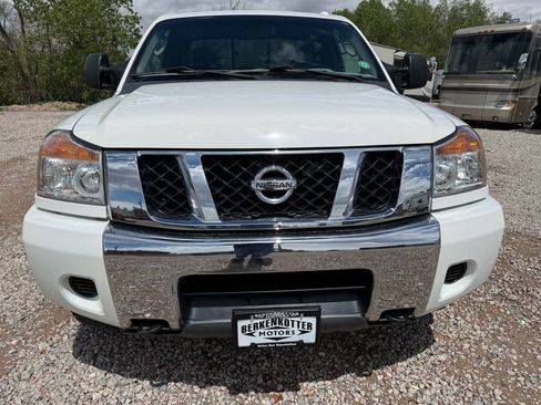 Used 2009 Nissan Titan SE w/ SE Max Utility Pkg AWD/4WD image 10
