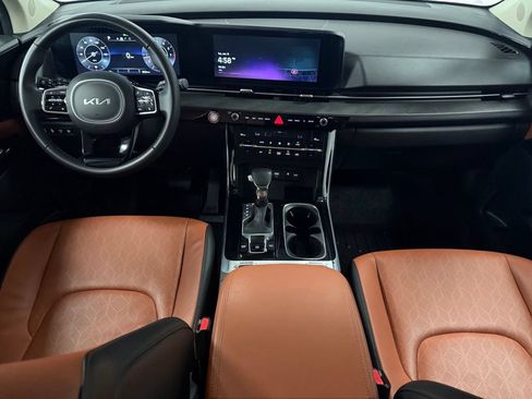 Used 2023 Kia Carnival SX FWD image 15