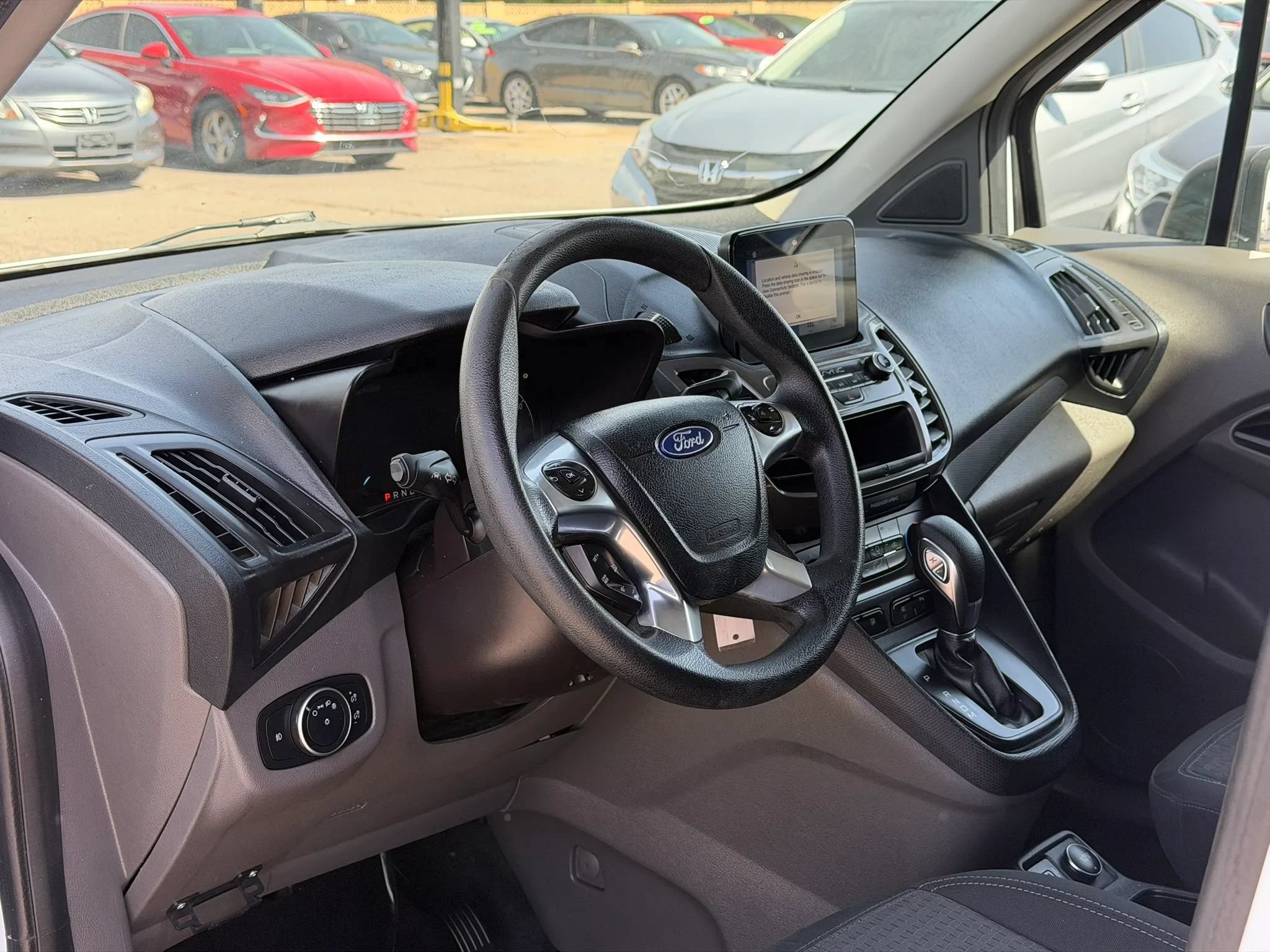 Used 2020 Ford Transit Connect XLT FWD image 19