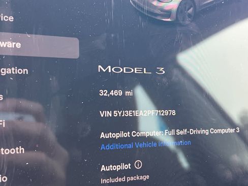 Used 2023 Tesla Model 3 Standard Range image 24