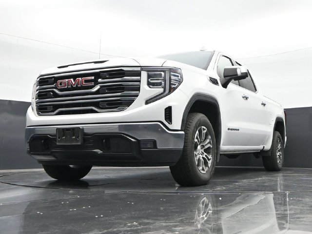 Used 2025 GMC Sierra 1500 SLT AWD/4WD image 47
