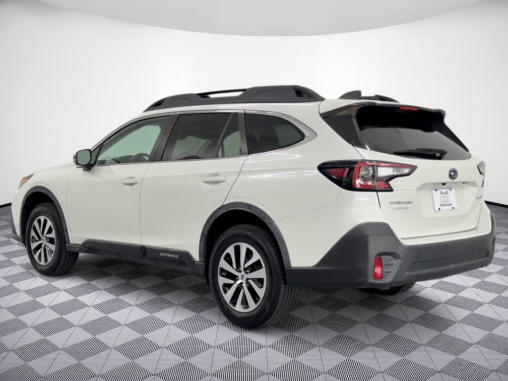 Used 2020 Subaru Outback Premium AWD/4WD image 3