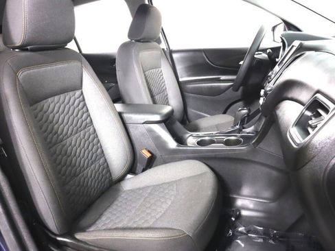 Used 2021 Chevrolet Equinox LT w/ LPO, Floor Liner Package image 36
