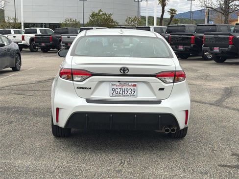 Certified 2023 Toyota Corolla SE image 4