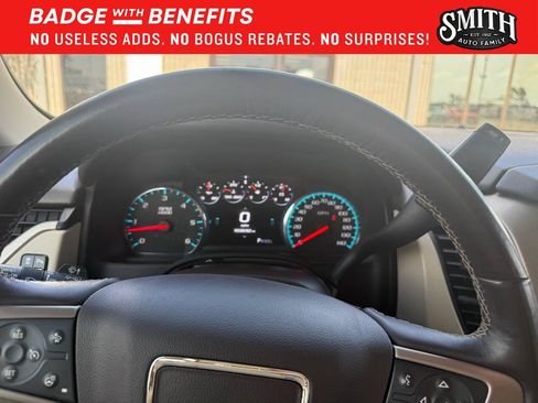 Used 2020 GMC Yukon Denali w/ Open Road Package AWD/4WD image 20