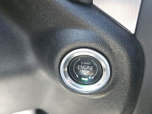 Used 2020 GMC Sierra 1500 SLT image 27