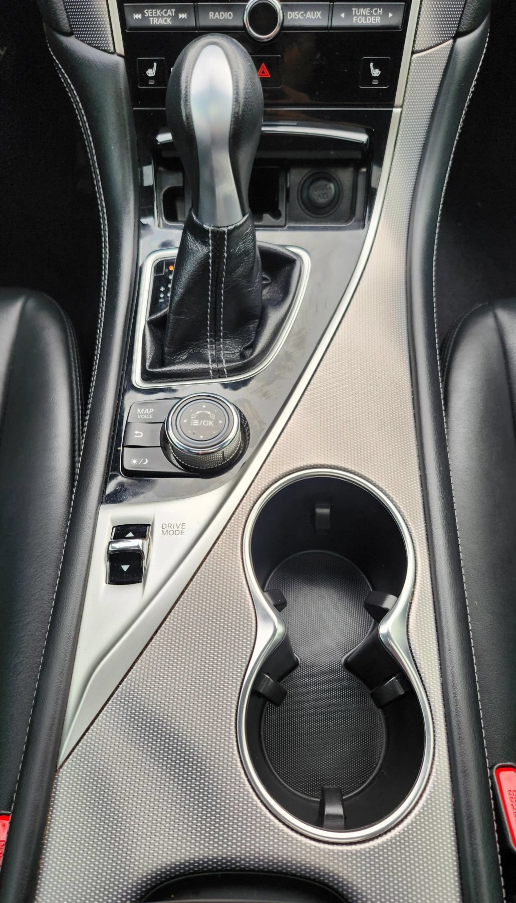 Used 2015 INFINITI Q50 Premium w/ Navigation Package AWD/4WD image 25