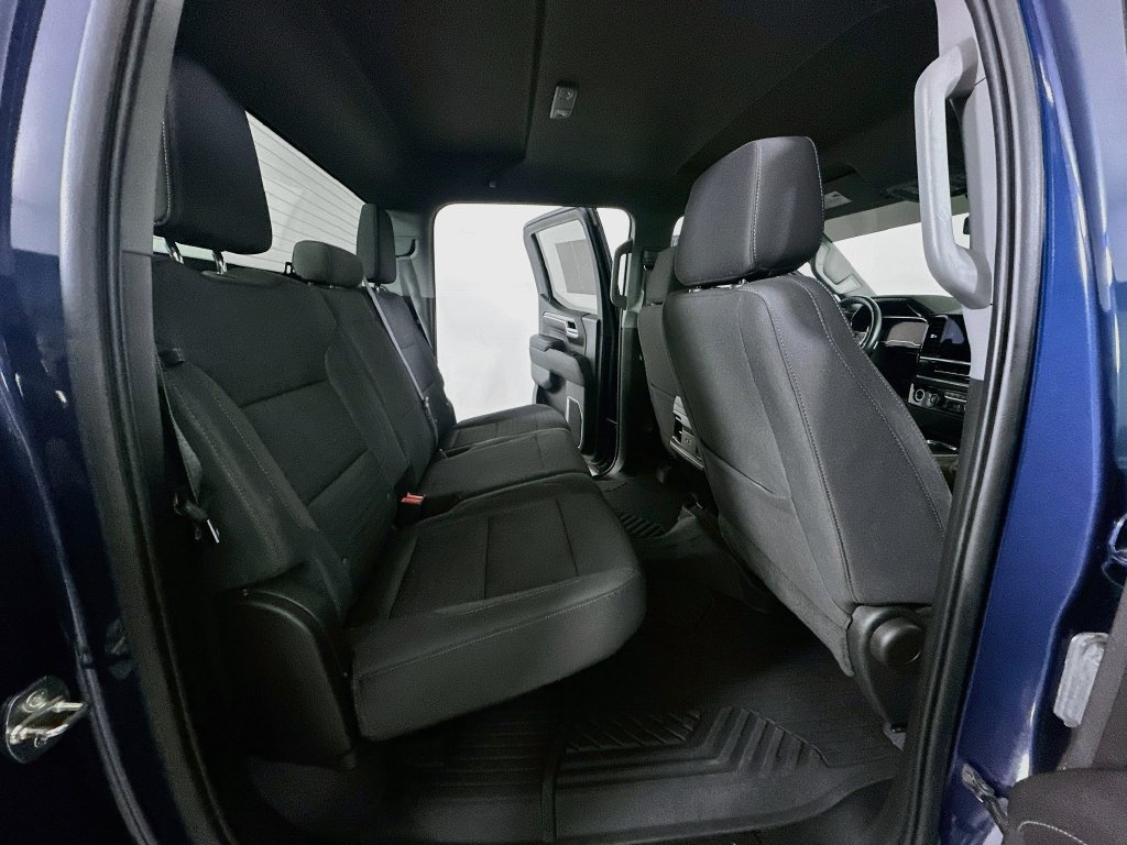 Used 2022 Chevrolet Silverado 1500 RST AWD/4WD image 12