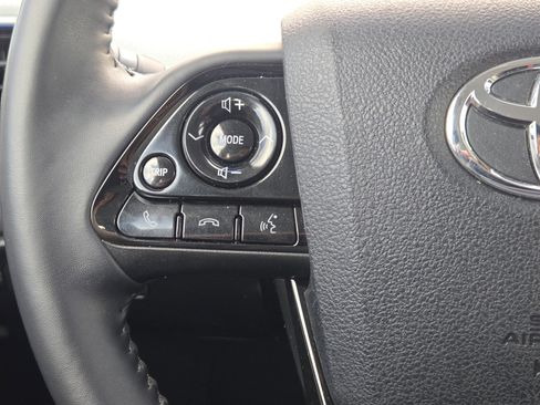 Used 2022 Toyota Prius Limited image 30