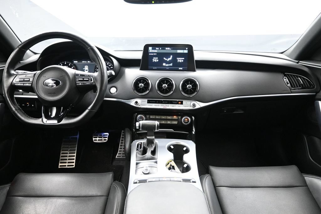 Used 2019 Kia Stinger GT1 AWD/4WD image 32