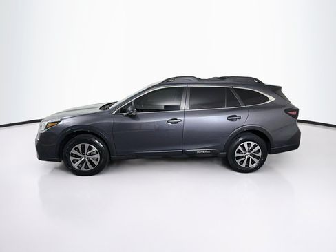 Used 2022 Subaru Outback Premium AWD/4WD image 4
