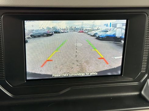 Used 2023 Ford Bronco Wildtrak image 20