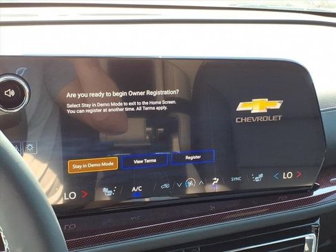 New 2026 Chevrolet Traverse Z71 w/ Driver Confidence Package image 11