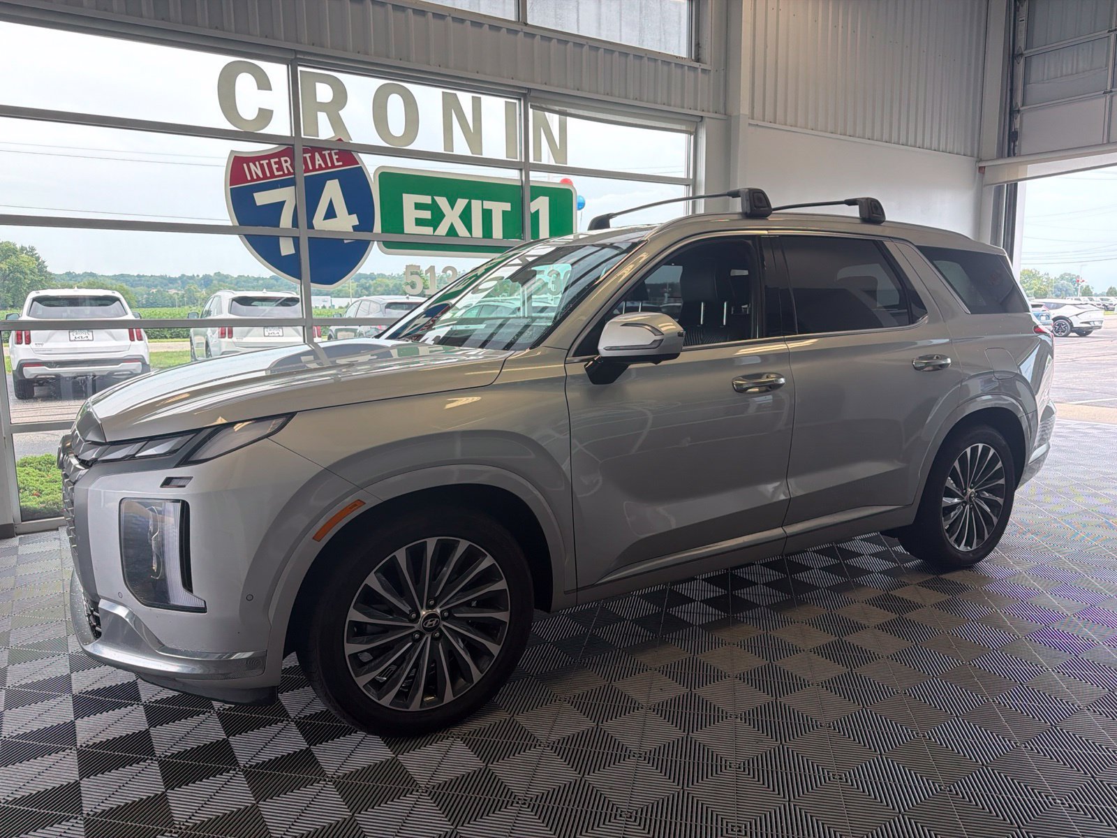 Used 2023 Hyundai Palisade Calligraphy AWD/4WD image 3