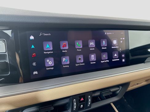 Certified 2025 Porsche Cayenne S AWD/4WD image 15