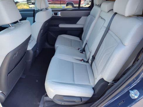 New 2026 Hyundai Santa Fe SEL image 17