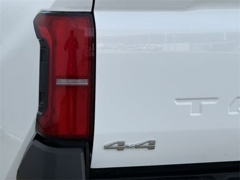 Used 2024 Toyota Tacoma SR image 6