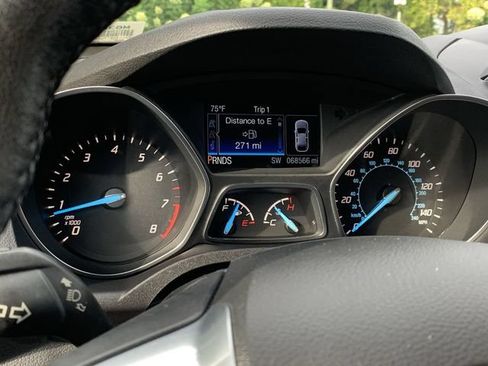 Used 2015 Ford Escape Titanium AWD/4WD image 20