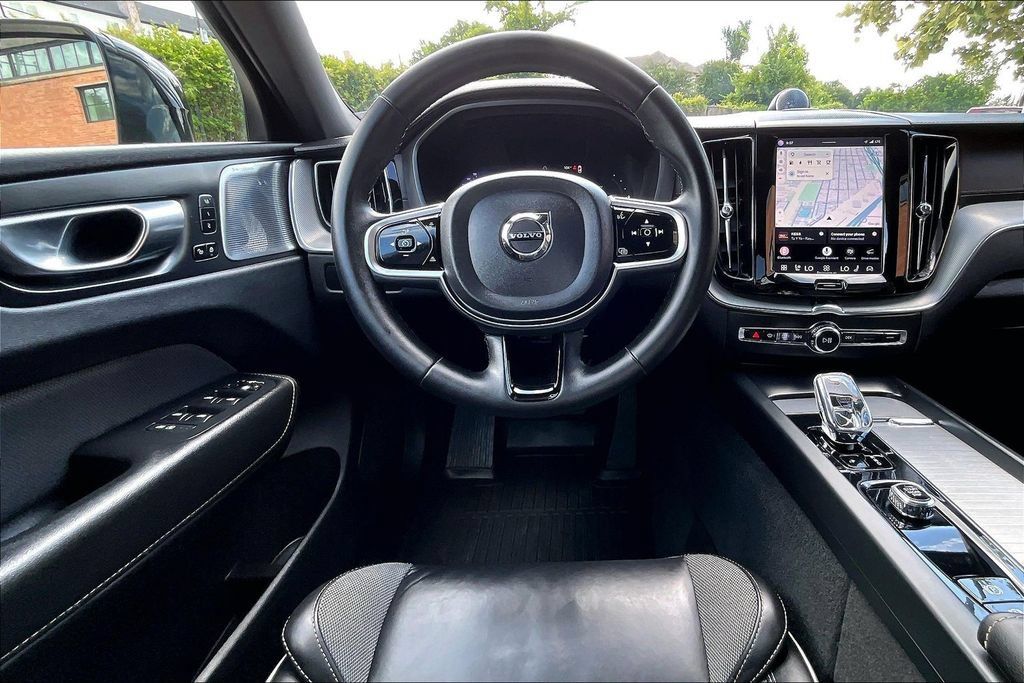 Certified 2023 Volvo XC60 T8 Polestar AWD/4WD image 7