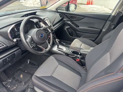 Used 2023 Subaru Crosstrek 2.0i Premium image 9
