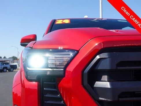 Certified 2024 Toyota Tacoma SR5 image 7