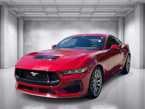 Used 2024 Ford Mustang GT Premium RWD image 7