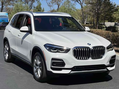 Used 2022 BMW X5 sDrive40i w/ Parking Assistance Package RWD image 18