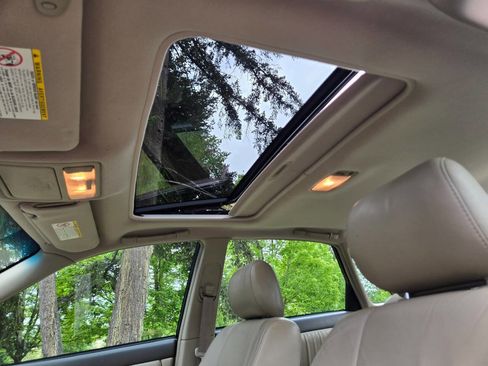 Used 2000 Toyota Avalon XLS FWD image 14